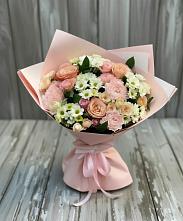 Букет цветов из:  Гвоздики, Розы и Хризантемы в Весьегонске