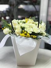 Цветочная композиция из Розы  в Весьегонске
