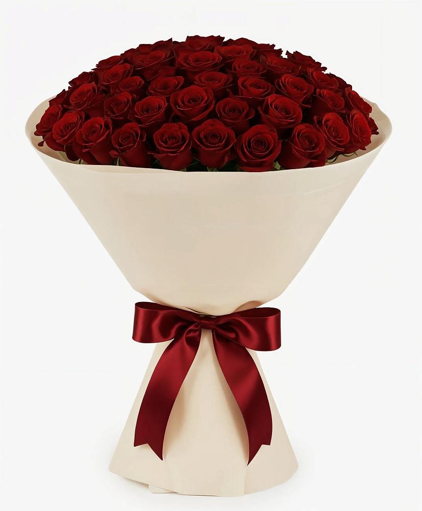 Букет 101 Бордовая роза Блэк Бакарра в Весьегонске