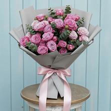 Букет цветов из:  Розы в Весьегонске